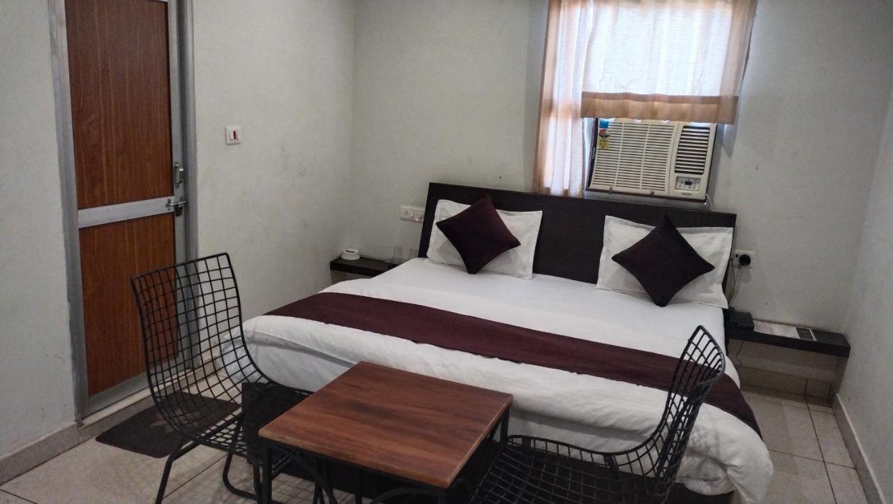 Rangbaari Stays & Cafe Jodhpur  Ngoại thất bức ảnh